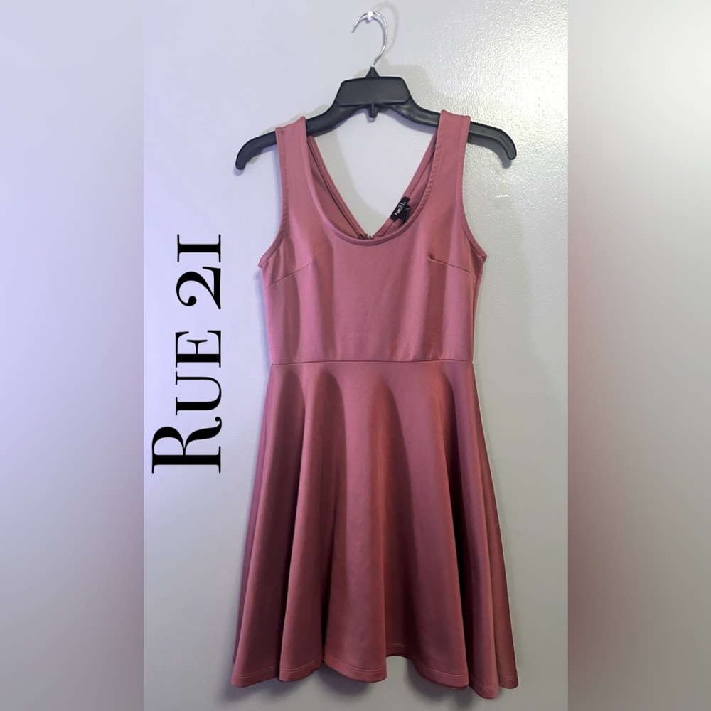 Rue 21 Mini Tank Dress Women’s High Waisted Sleeveless Dusty Rose Size Small